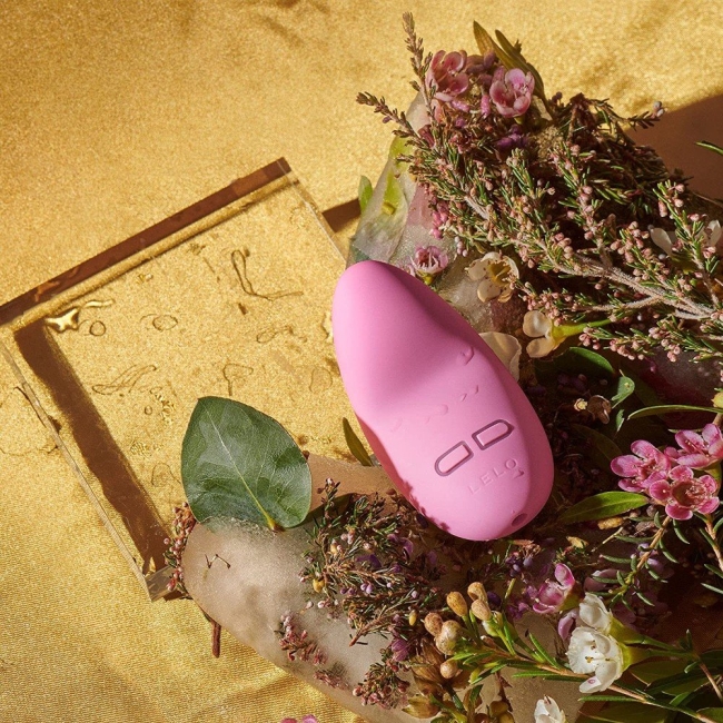 Lelo Lily 2 Pink Giyilebilen 8 Titreşim Modlu Kokulu Masaj Vibratör