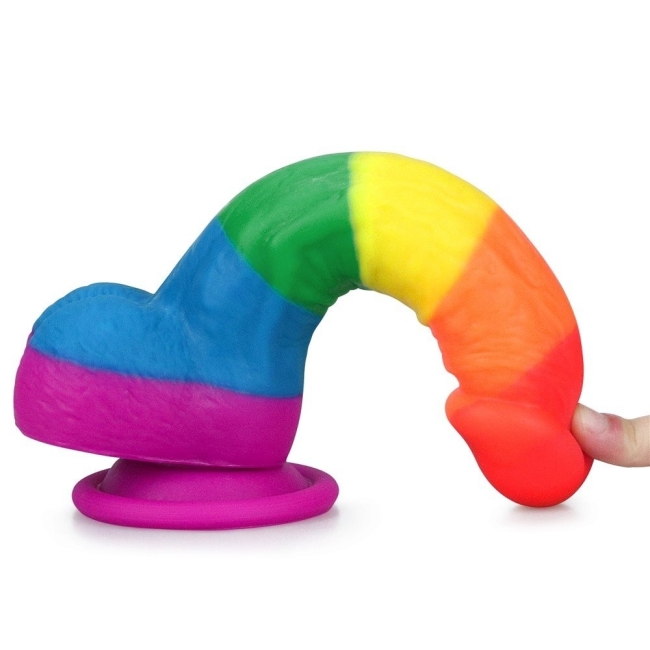 Lovetoy Prider Gökkuşağı Renkli 21 Cm Belden Bağlamalı Realistik Penis-410027