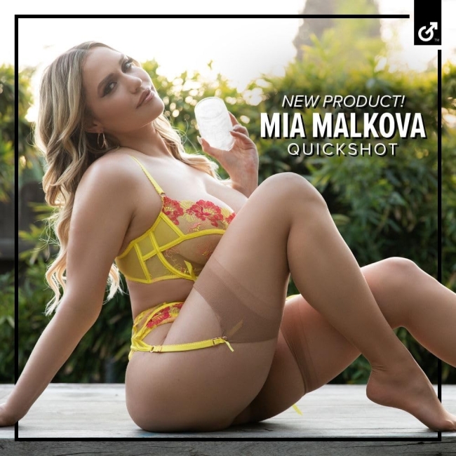 Quickshot Mia Malkova Çift Taraflı Anal ve Vajinal Mastürbatör