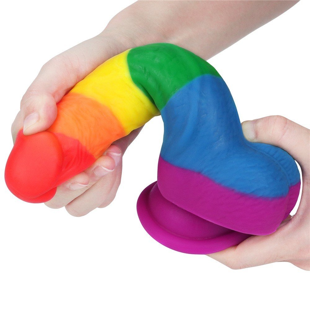 Lovetoy Prider Gökkuşağı Renkli 21 Cm Belden Bağlamalı Realistik Penis-410027